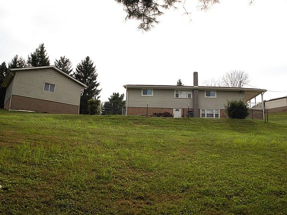 5th image of 712 Buena Vista Dr