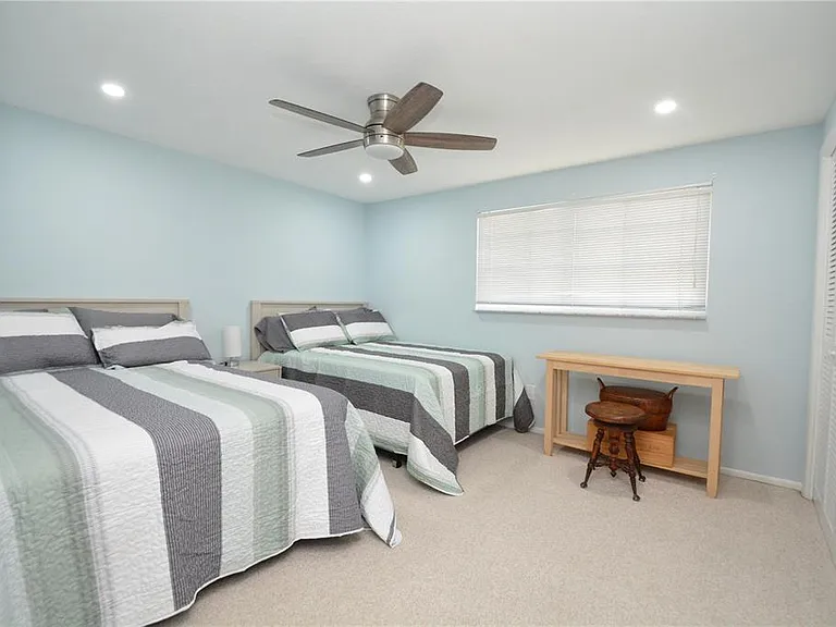 705 W Venice Ave #705-B — Photo 12