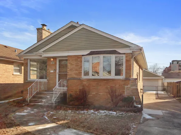 7425 W Strong St, Harwood Heights, IL 60706