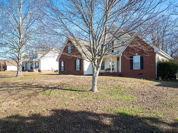 4th image of 7216 Goldenrod Ct