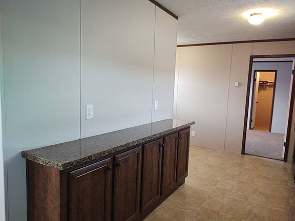 3rd image of 2937 Mallow St #576