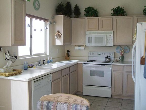 3rd image of 21824 N Maya Ct