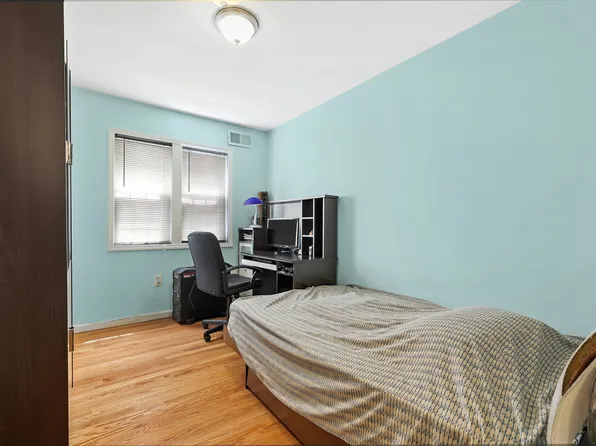 42-19 214th Place image 15 of 44