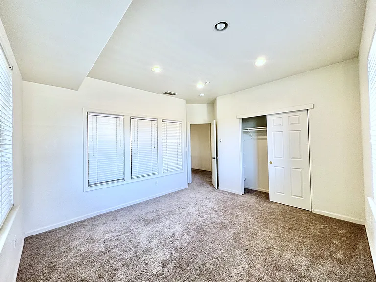 1207 Silverton Way — Photo 19