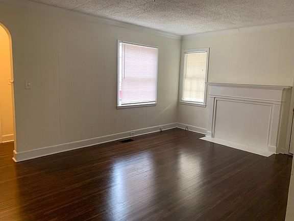 4th image of 3018 Carol Ave