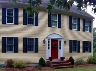 149 Chestnut St, Hudson, MA 01749