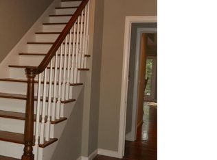 27821 Santa Barbara Dr, Lathrup Village, MI