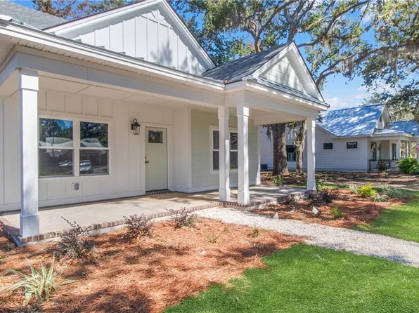 7391 Shellman Bluff Rd, Townsend, GA 31331