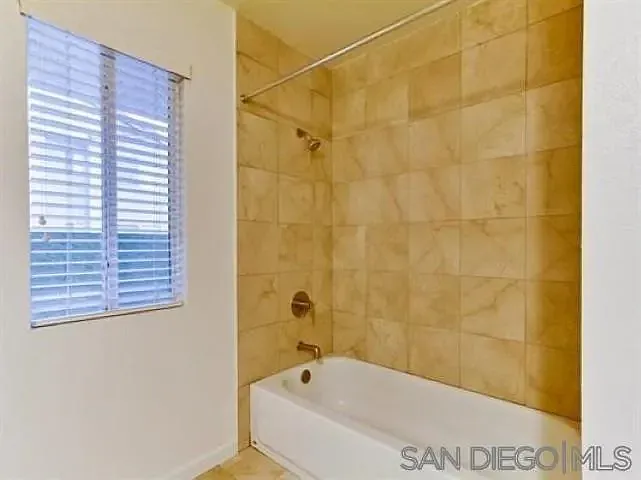 7425 Charmant Dr #2805 — Photo 19
