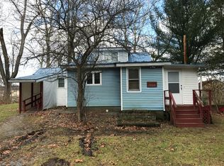 17550 Jordan Ln, Saegertown, PA 16433