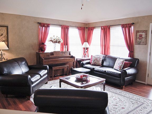Kitchen Opens to Family Room