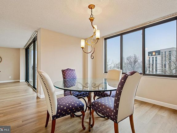 5th image of 5225 Pooks Hill Rd APT 629S