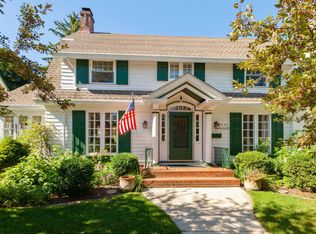 N55W6079 Portland Rd, Cedarburg, WI 53012