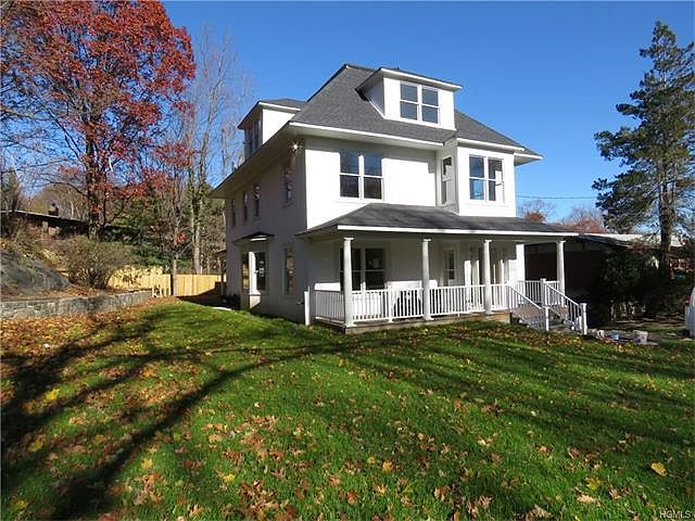 1st image of 39 Tompkins Ave