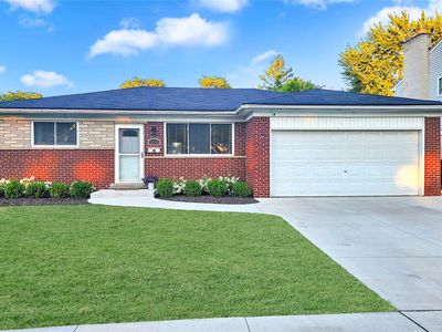 29666 Apolonia Dr, Warren, MI, 48092