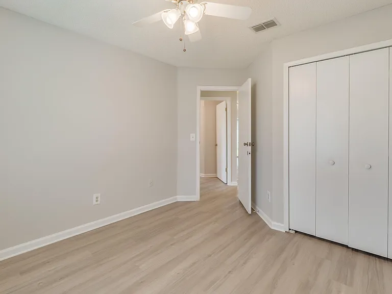 4172 Davie Ct — Photo 20