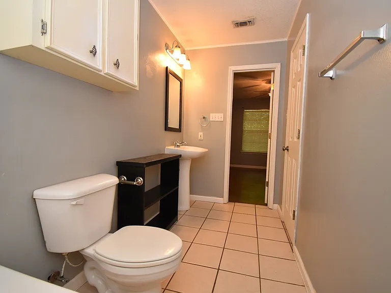 1172 Christpher Ln — Photo 19