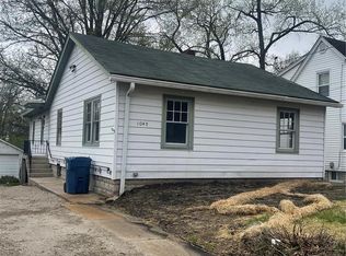 1043 Danforth St, Alton, IL 62002