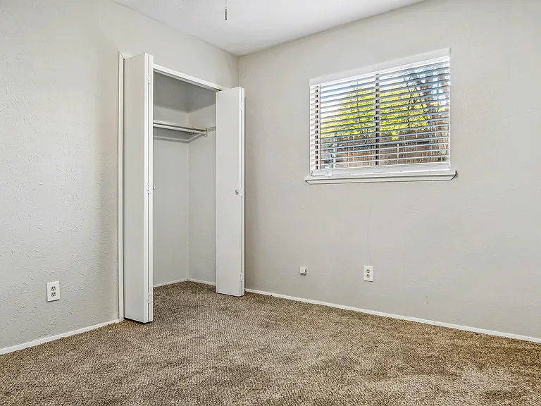 6504 Blue Ridge Trl — Photo 9