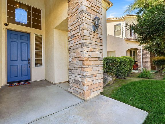 5th image of 3947 E Cambridge Avenue