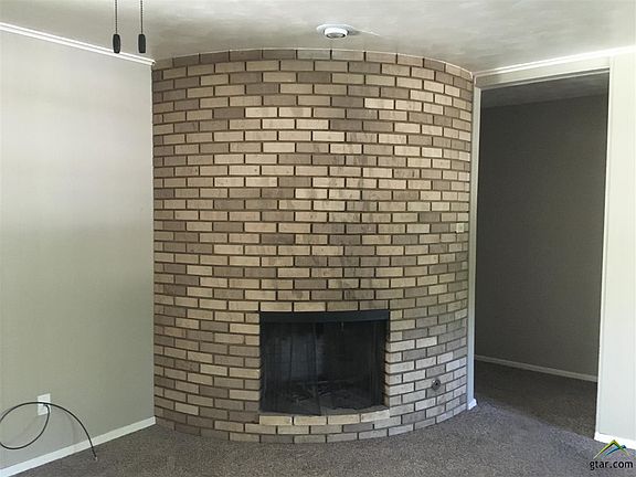 2nd image of 3014 Kathleen Dr