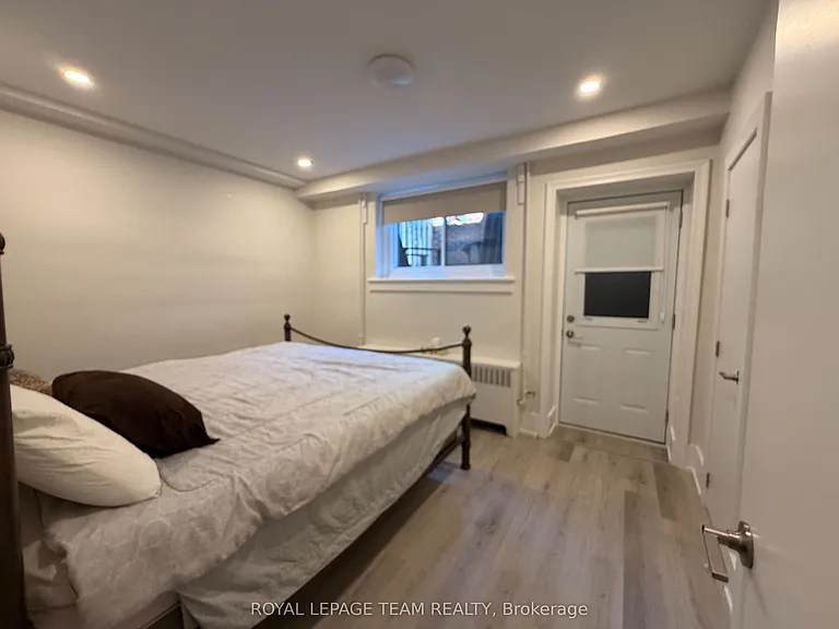 579 Tweedsmuir Ave #1 — Photo 14