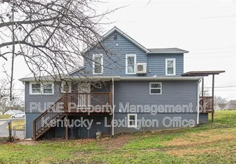 103 Moberly Ave #B — Photo 4