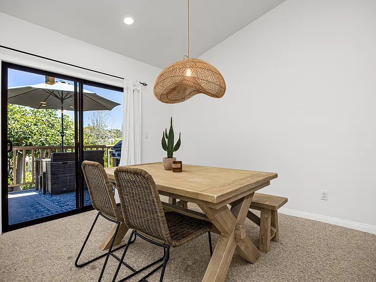 573 S Sierra Ave #6 — Photo 5