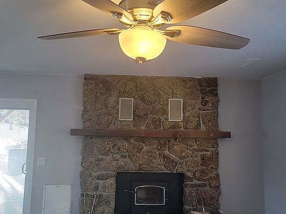 Upstairs wood burning FP