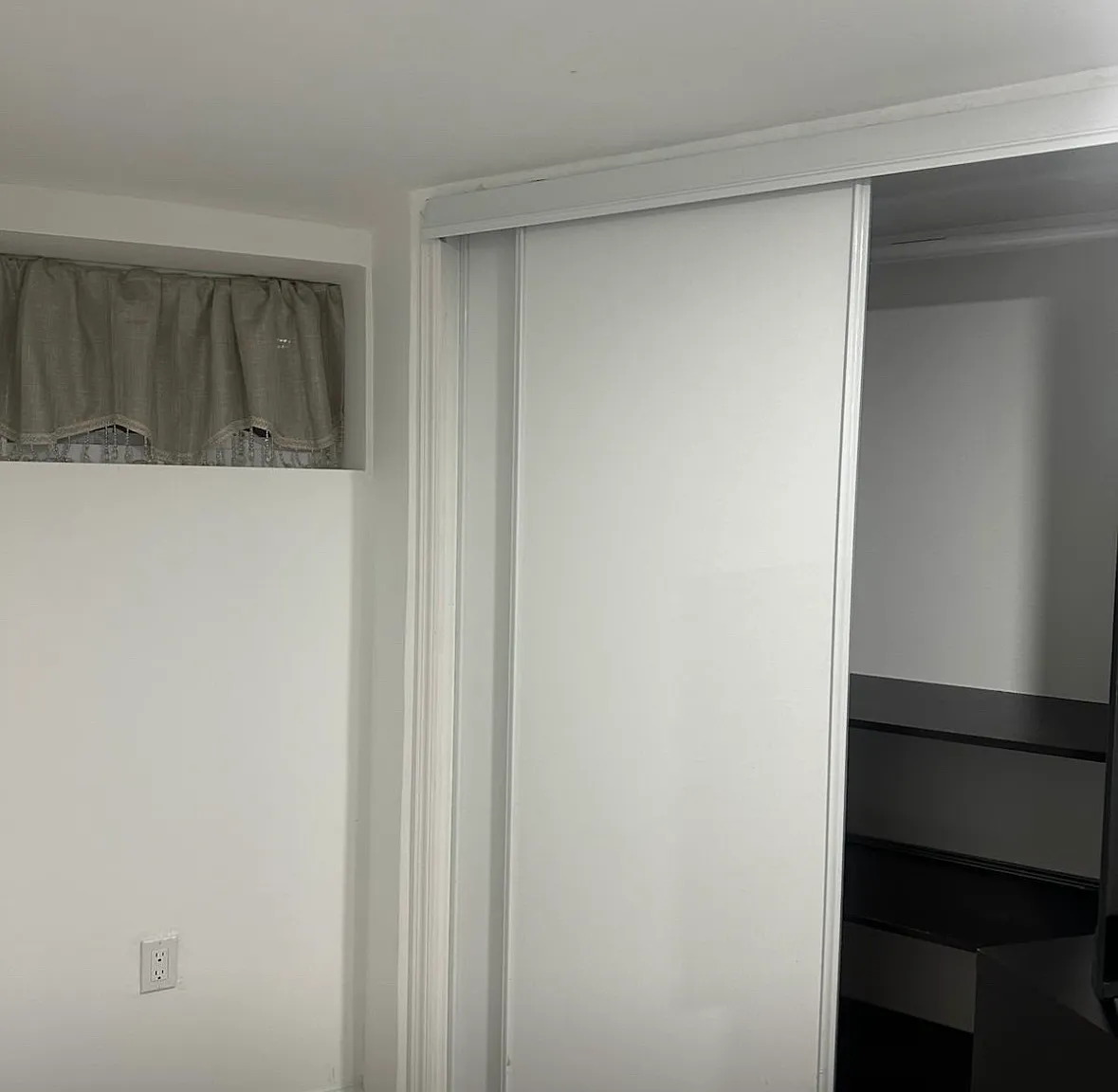 3 bed, $950 — Photo 2