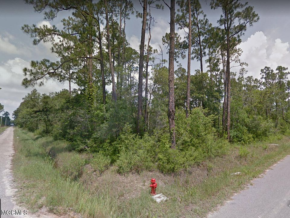2nd image of 61-64 Apricot Dr