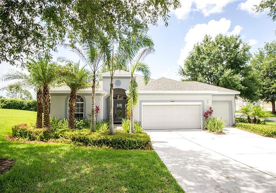 1st image of 2576 Folkstone Ave