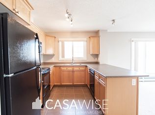 2208 44th Ave NW #412, Edmonton, AB T6T0G6