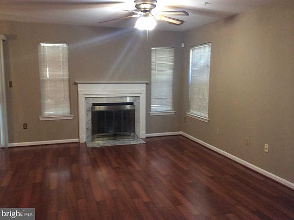 5th image of 4850 King John Way #271