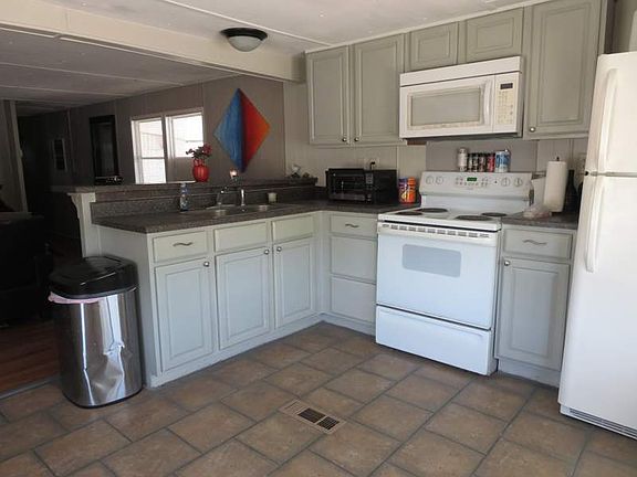 5th image of 4065 E University Dr Lot 218