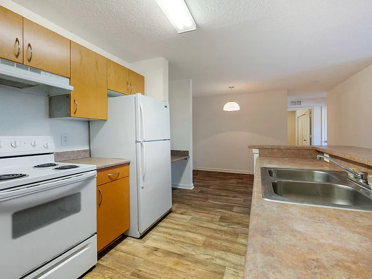 Ryan Oaks Apartments — Photo 20