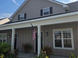 29 Travis St, Savannah, GA 31406