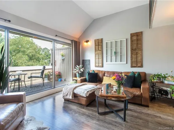 16 Pine Orchard Road #35, Branford, CT 06405