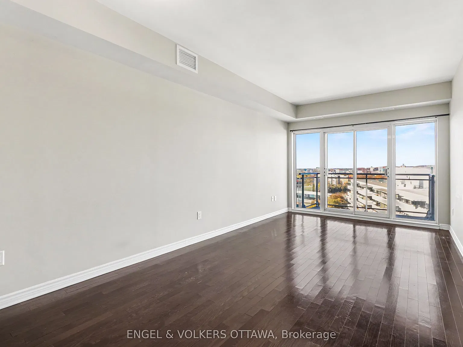 1 bed, $2,100 — Photo 2