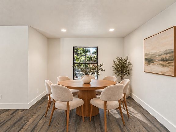 4th image of 2868 Ripplewood Dr
