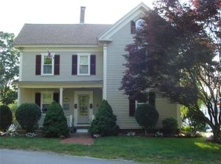 39 Gould St, Stoneham, MA 02180