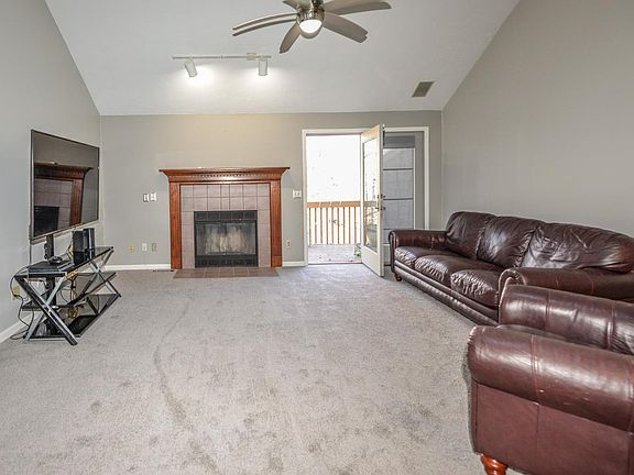 5th image of 11764 Gable Glen Ln