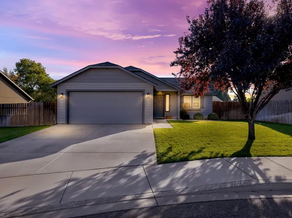 1241 S Keller Pl, Kennewick, WA 99338