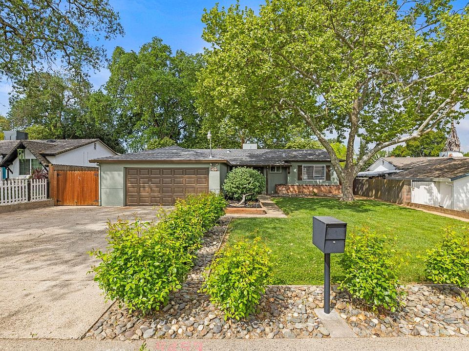 1st image of 5453 Burr Oak Way