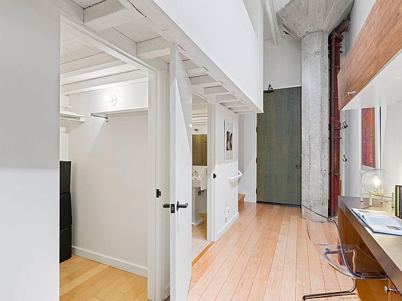 3rd image of 601 4th St Unit 206
