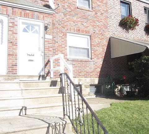 2nd image of 355 Hampden Rd