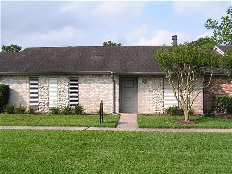 1st image of 3976 Laura Leigh Ln