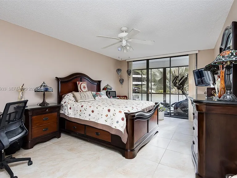 1410 Sheridan St #9I — Photo 14