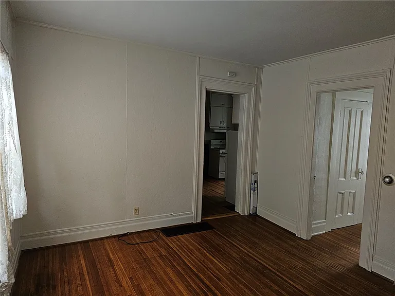 9 Rowley St #3 — Photo 15