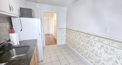 Rented by Halvatzis Realty